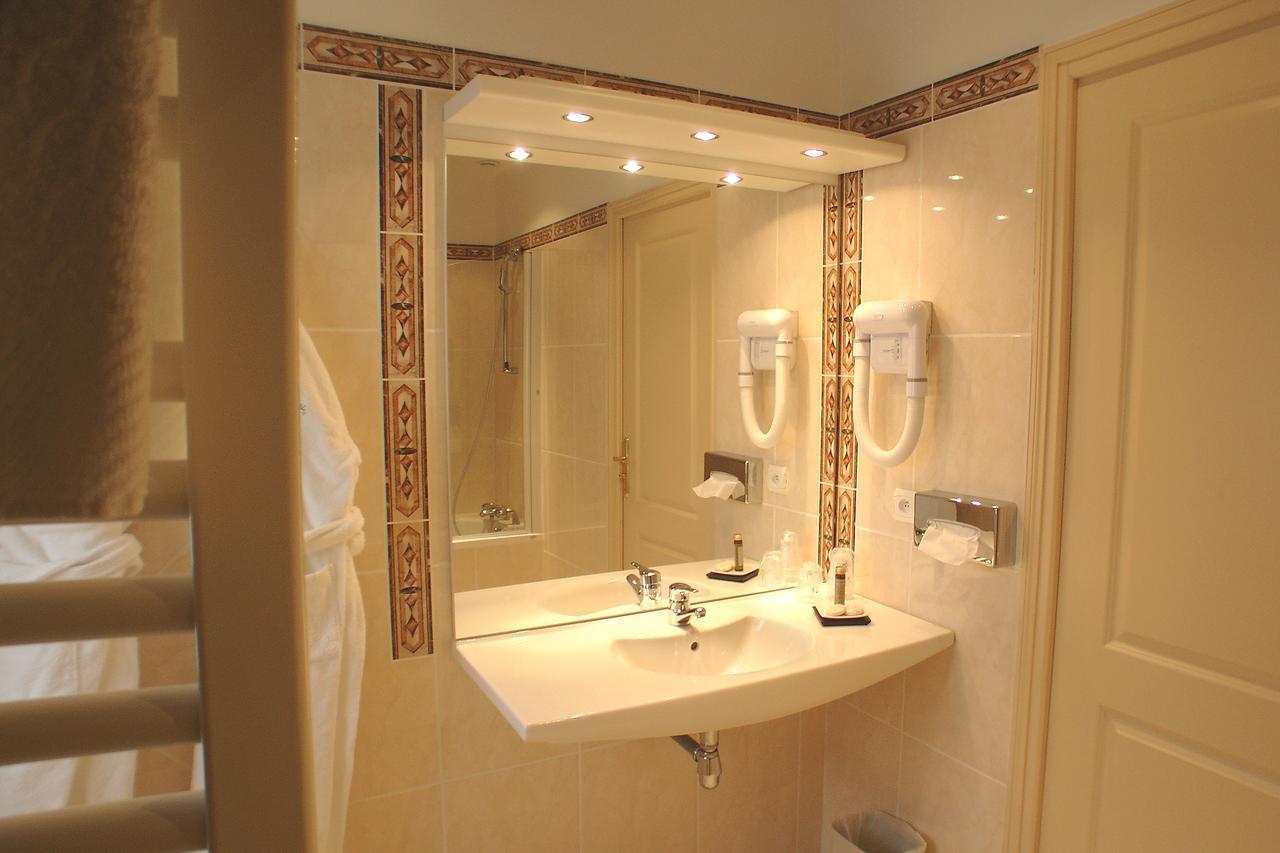 Coq Hotel مورويْ سور مير المظهر الخارجي الصورة